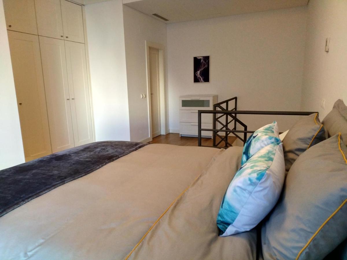 Nice Duplex Apartment With Free Pool And Garage Lisboa Extérieur photo